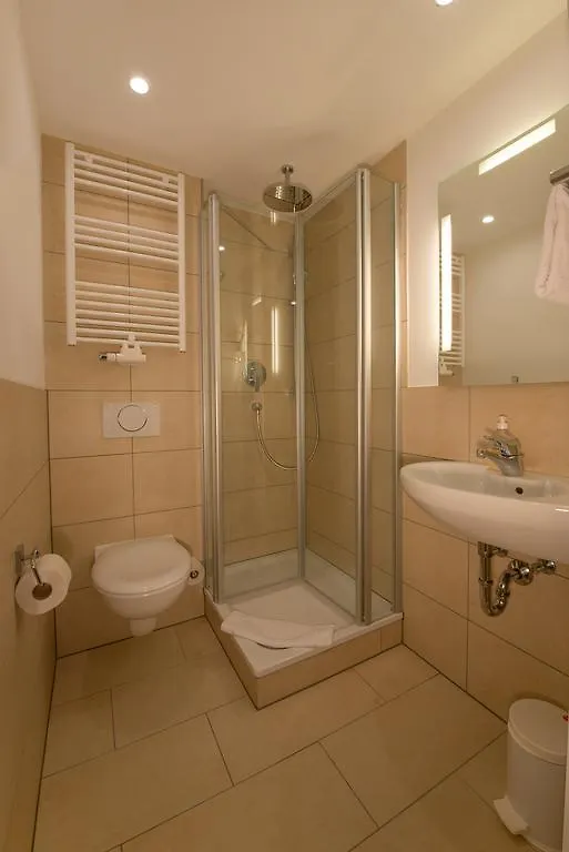 Hotel St. Ulrich Garni Ottobeuren Németország