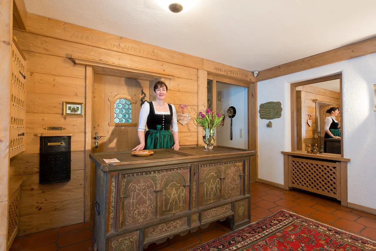 Hotel St. Ulrich Garni Ottobeuren 3*,